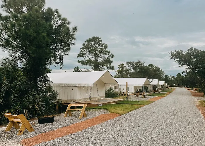 Timberline Glamping Orange Luxury tent